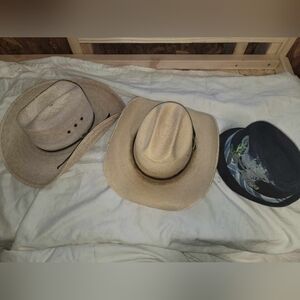 (3) hat deal